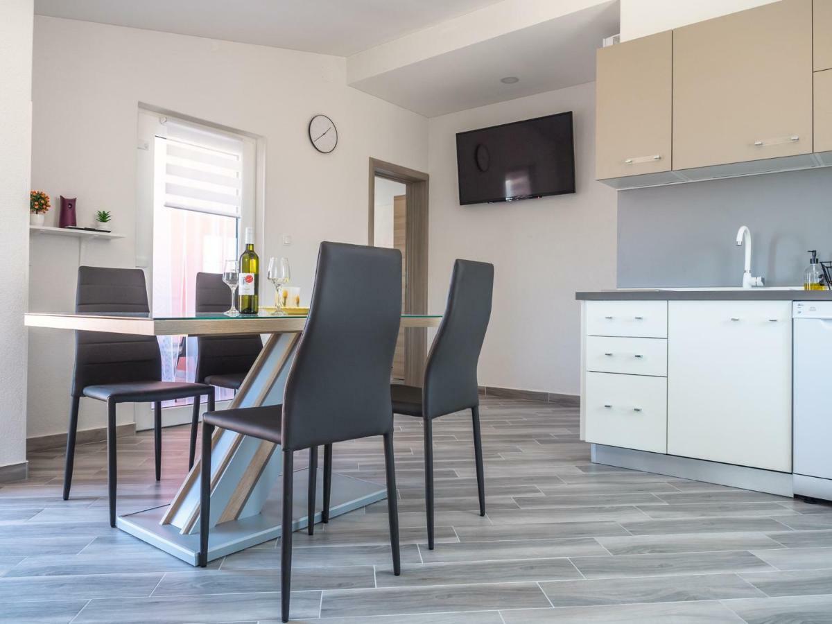 Apartment ˝Soleil˝ Vir Extérieur photo