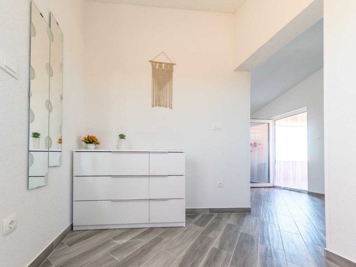 Apartment ˝Soleil˝ Vir Extérieur photo